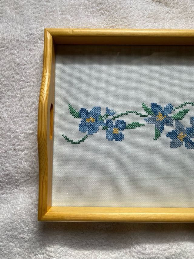 Bandeja desayuno o para servir de 32X43 cm.