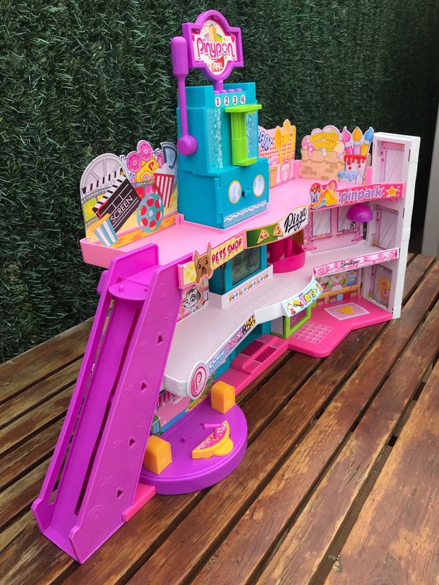 Centro comercial Piny Pon