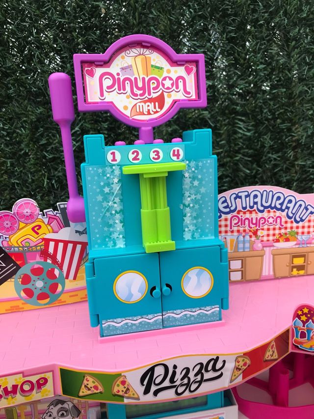 Centro comercial Piny Pon