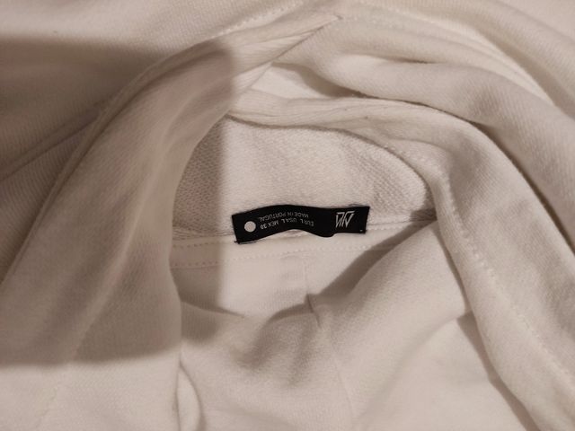Sudadera blanca