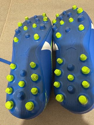 BOTAS DE FÚTBOL NIÑO TALLA 30