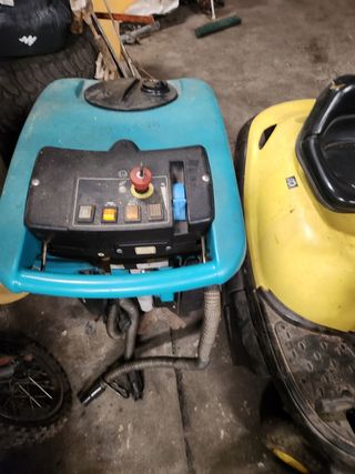 Barredora + fregadora