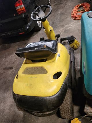 Barredora + fregadora