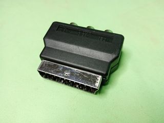 Adaptador Euroconector a RCAs