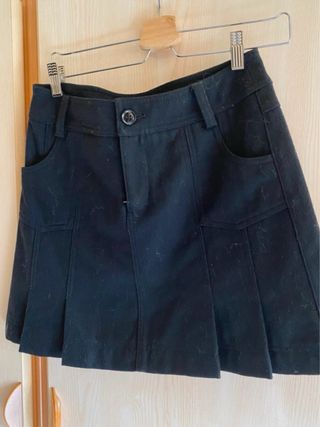 Vintage desing falda T/38 negra C&A 