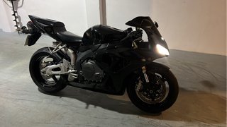 Honda cbr 1000rr