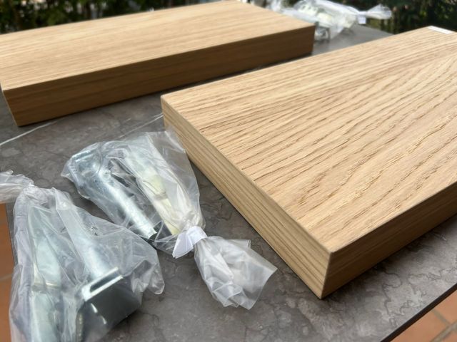 Estantería flotante