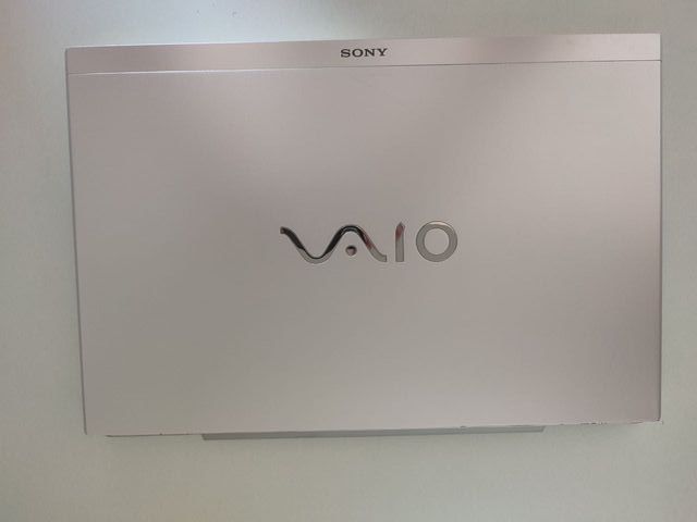 Sony Vaio serie SVS1511U9ES