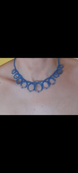 Collier onde blu.