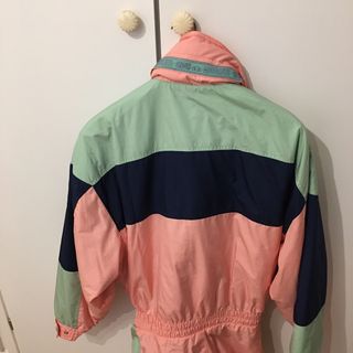 Mono esqui mujer. marca  ELLESSE