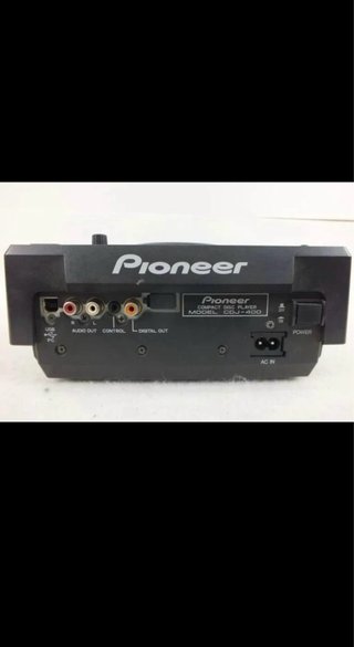 1x Pioneer Cdj 400