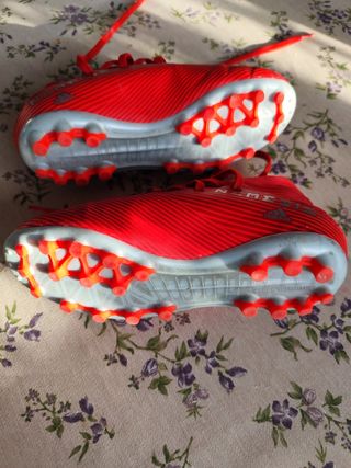 Botas futbol niño