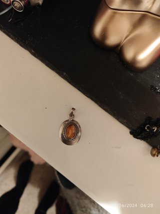 Colgante de plata con ambar