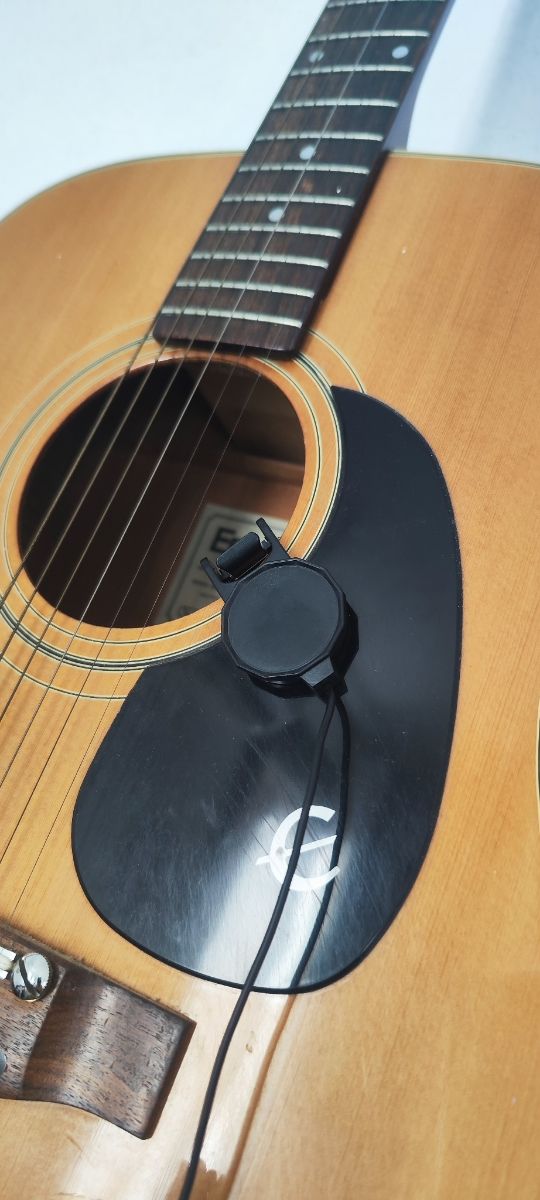 Pastilla Amplificador guitarra acústica