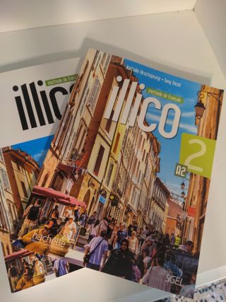 Libro de texto: illico méthode de franç