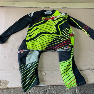 W21- traje moto alpinestars niño 10 años