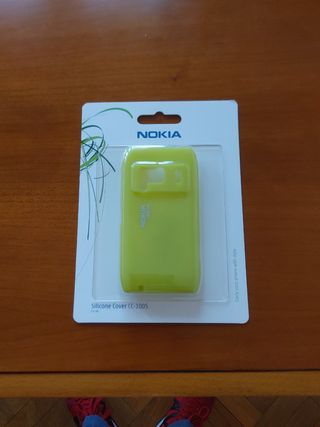 Fundas originales Nokia N8
