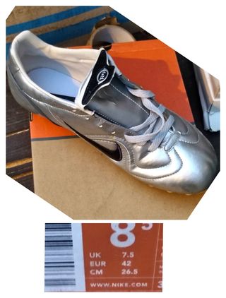  Calzado vintage deportivo botas futbol 