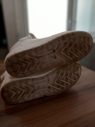 Zapatillas deportivas botines T.40