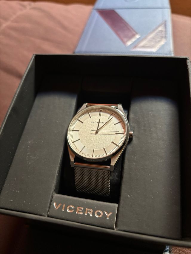 Reloj Viceroy nuevo