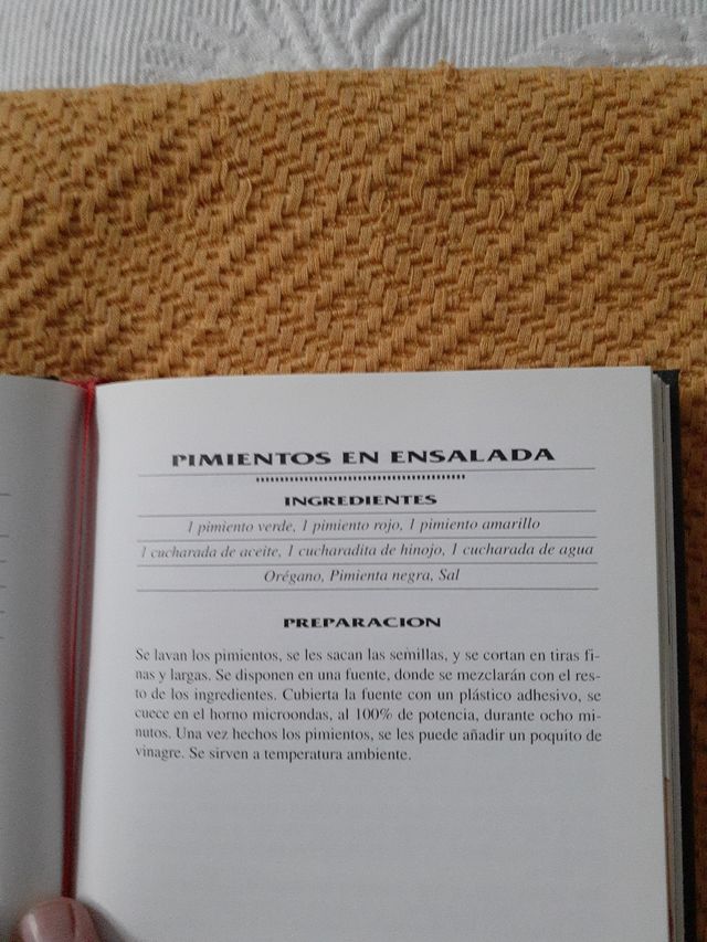 COCINA SENCILLA CON MICROONDAS