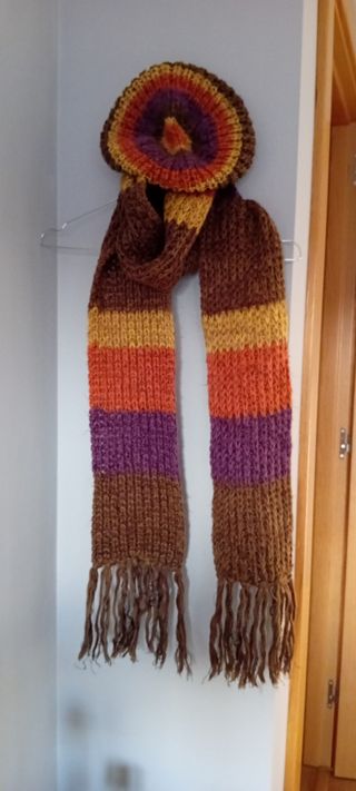 Juego de bufanda y gorro