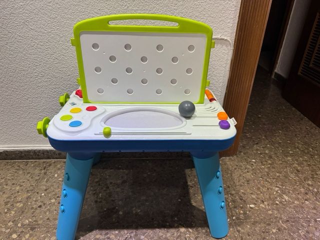 Mesa actividades baby einstein