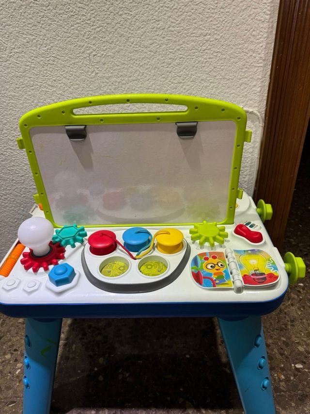 Mesa actividades baby einstein