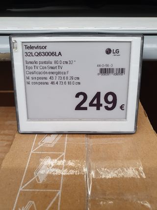 TV de 32" pulgadas LG SmartTV.