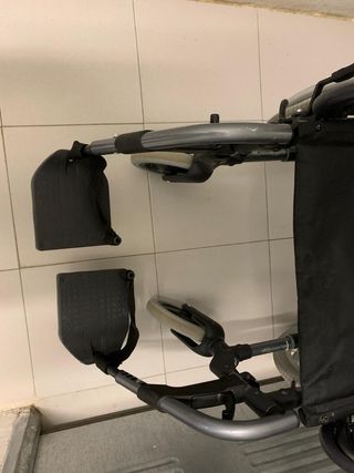 Silla de ruedas con motor