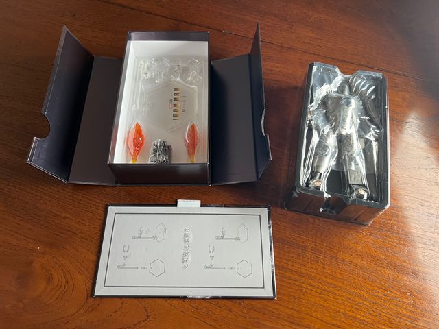 Iron Man Mark I 7" Figura Infinite Action X