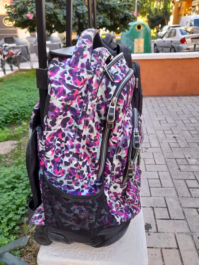 Mochila totto  morada