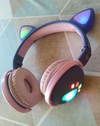 Auriculares bluetooth con orejas