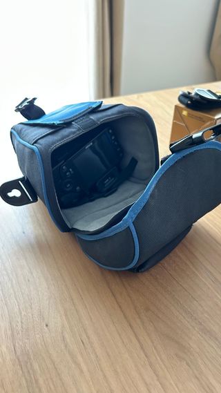 Cámara Réflex Nikon D3200 + Kit Completo