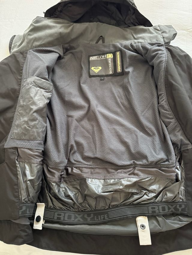 cazadora  de nieve Roxy