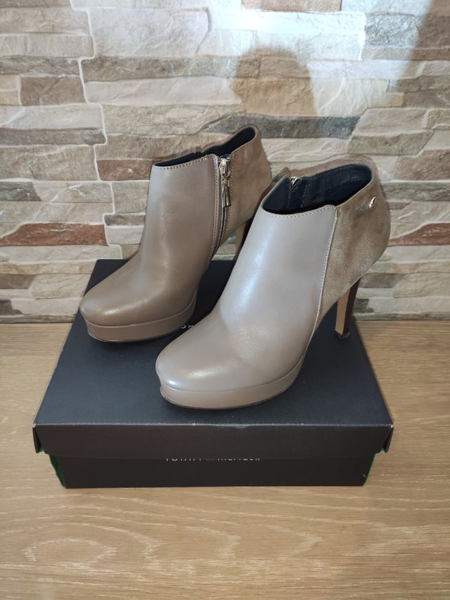 Botines tacon Tommy Hilfiger