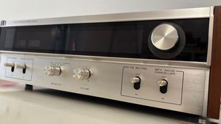 Sintonizador Sherwood S-2400