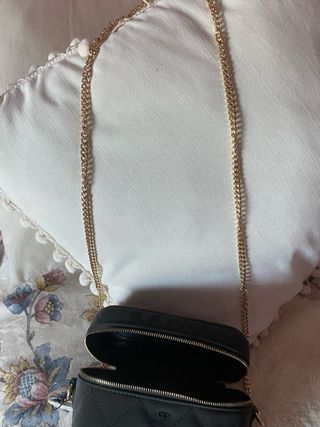 Bolso acolchado multiusos Parfois.