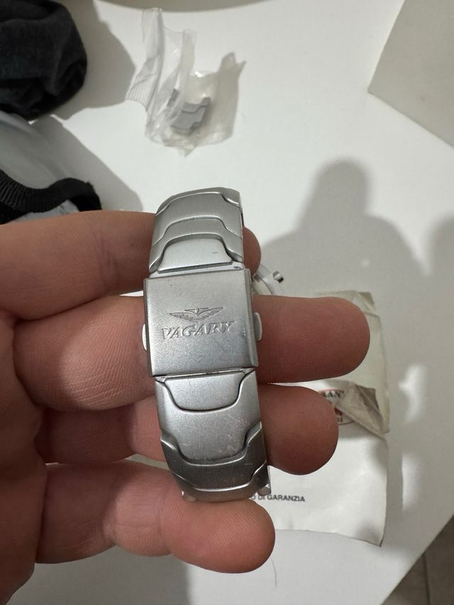 Orologio Vagary Lightech