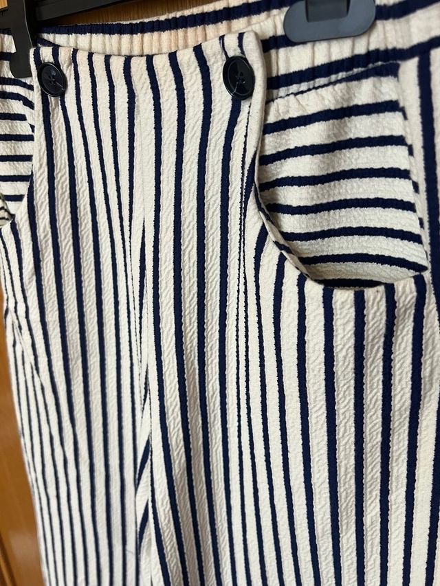 Pantalones de vestir Zara