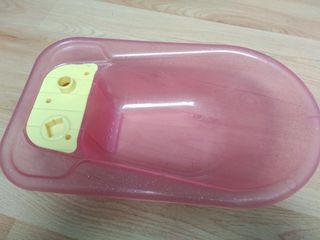 Bañera y orinal Nenuco