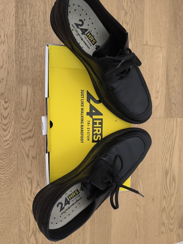 24 hrs, zapato, t43, cuero