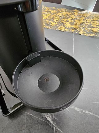 Macchina caffè Nespresso Vertuo Next D