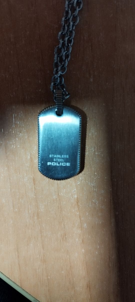 Colgante Police nuevo