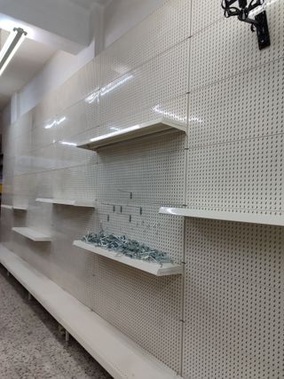 Estanteria metalica.