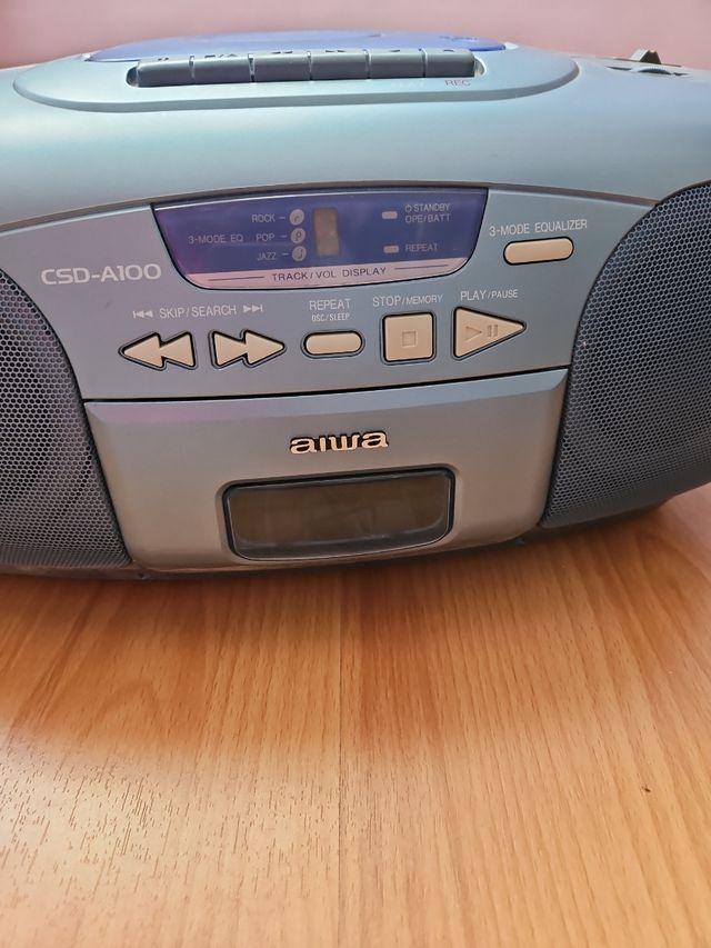 Radiocasete con cd, cassette y radio