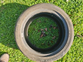 Rueda 235/45/17 -93Y Firestone