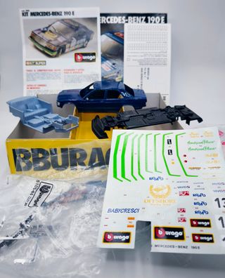 MERCEDES - BENZ 190 E 1/24 BBURAGO COD. 5105