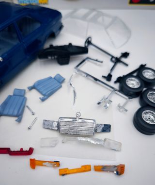 MERCEDES - BENZ 190 E 1/24 BBURAGO COD. 5105