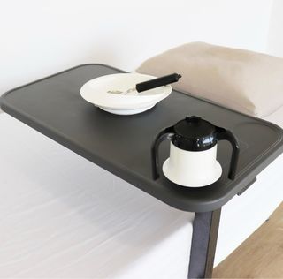 - Mesa Auxiliar Regulable en Altura (E